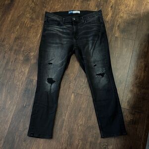 Old Navy Men's Black Distressed Built In Flex Jeans 36x32